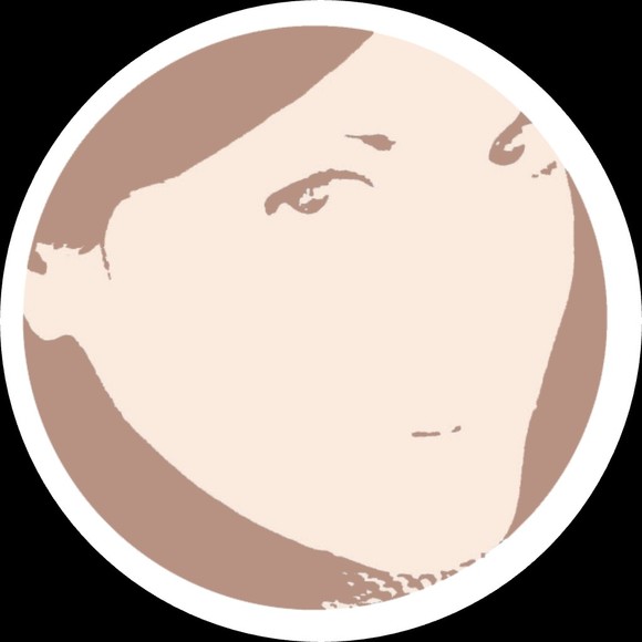 ahrtcloset